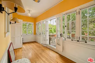 1130 Westchester Pl, Los Angeles, CA 90019 - Photo 22