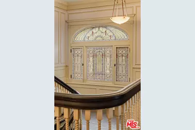 1130 Westchester Pl, Los Angeles, CA 90019 - Photo 20