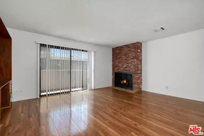 2519 Kansas Ave #107, Santa Monica, CA 90404 - Photo 18