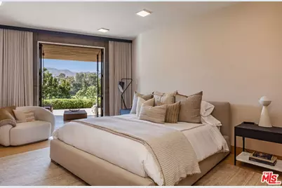 859 Woodacres Rd, Santa Monica, CA 90402 - Photo 30