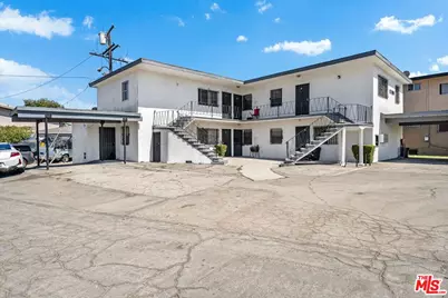 11700 S Normandie Ave, Los Angeles, CA 90044 - Photo 12