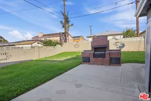 401 E Darlan St, Gardena, CA 90248 - Photo 32