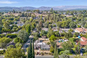 23357 Hatteras St, Woodland Hills, CA 91367 - Photo 8