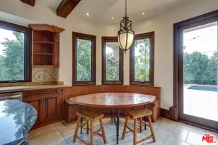 209 S Anita Ave, Los Angeles, CA 90049 - Photo 16