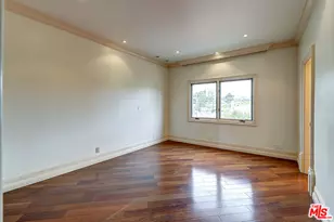 209 S Anita Ave, Los Angeles, CA 90049 - Photo 28