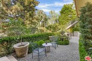 1265 Leona Dr, Beverly Hills, CA 90210 - Photo 38