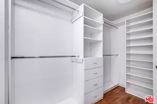 211 S Spalding Dr, Beverly Hills, CA 90212 - Photo 14