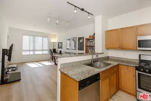 100 S Alameda St, Los Angeles, CA 90012 - Photo 32