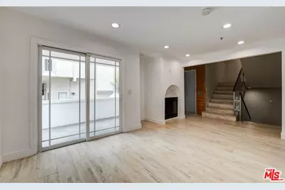 1754 Franklin Canyon Dr, Beverly Hills, CA 90210 - Photo 6