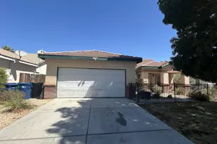 1751 W Ave H5, Lancaster, CA 93534 - Photo 38
