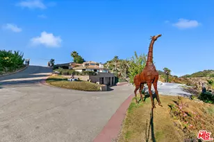 23000 Saddle Peak Rd, Topanga, CA 90290 - Photo 20