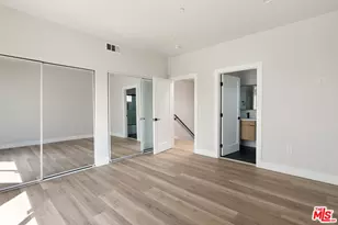 716 W 41st Pl, Los Angeles, CA 90037 - Photo 12