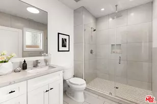 742 N Detroit St, Los Angeles, CA 90046 - Photo 26