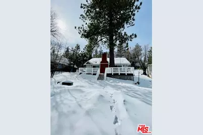2337 Lookout Dr, Arrowbear Lake, CA 92382 - Photo 1