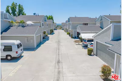13974 Francisquito Ave #8, Baldwin Park, CA 91706 - Photo 2