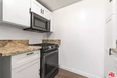 13974 Francisquito Ave #8, Baldwin Park, CA 91706 - Photo 8