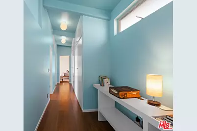 8411 Hollywood Blvd, Los Angeles, CA 90069 - Photo 28