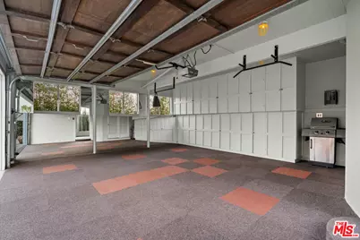 8411 Hollywood Blvd, Los Angeles, CA 90069 - Photo 38