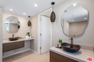 10550 Wilshire Blvd, Los Angeles, CA 90024 - Photo 18