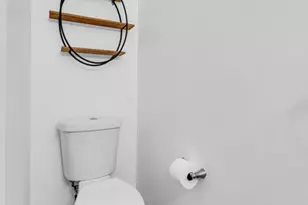 223 S Acacia Ave, Compton, CA 90220 - Photo 16