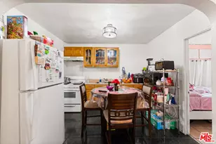 1114 S Kern Ave, Los Angeles, CA 90022 - Photo 4