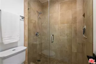5901 Canterbury Dr, Culver City, CA 90230 - Photo 16