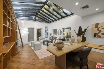 2980 Hollyridge Dr, Los Angeles, CA 90068 - Photo 46