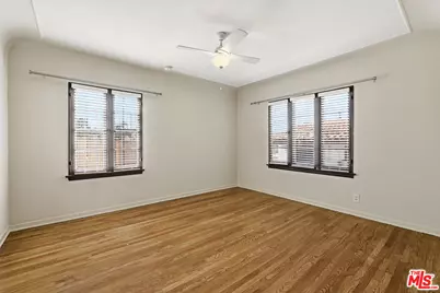1557 S Sierra Bonita Ave, Los Angeles, CA 90019 - Photo 26