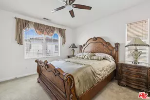 21757 Bene Dr, Santa Clarita, CA 91350 - Photo 24