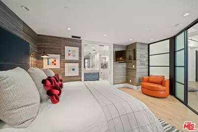 849 S Broadway #812, Los Angeles, CA 90014 - Photo 18