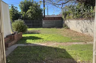 7725 Nestle Ave, Reseda, CA 91335 - Photo 6