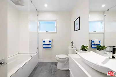 967 Vernon Ave, Venice, CA 90291 - Photo 16