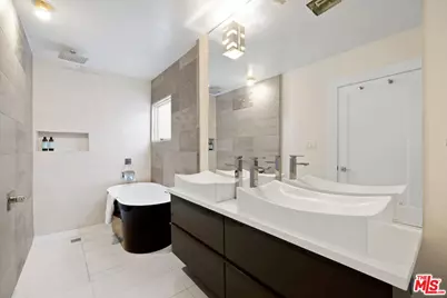 967 Vernon Ave, Venice, CA 90291 - Photo 14