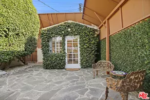 11538 La Maida St, Valley Village, CA 91601 - Photo 42