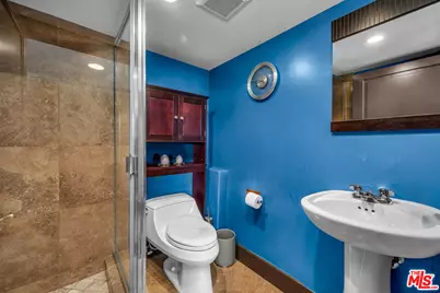 1948 Sunflower Ave, Los Angeles, CA 90039 - Photo 14