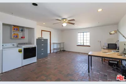 29243 Piani Rd, Pearblossom, CA 93553 - Photo 26
