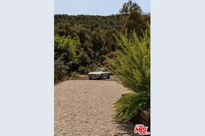 225 Powderhorn Ranch Rd, Topanga, CA 90290 - Photo 30