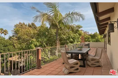 7046 Grasswood Ave, Malibu, CA 90265 - Photo 18