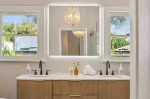 802 S Cochran Ave, Los Angeles, CA 90036 - Photo 32