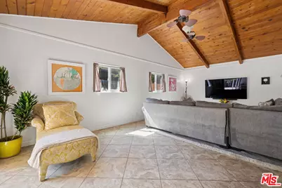 970 Calle Nogal, Thousand Oaks, CA 91360 - Photo 16