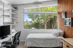 12400 Deerbrook Ln, Los Angeles, CA 90049 - Photo 24