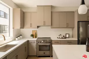 3851 N Riley Ln, Los Angeles, CA 90065 - Photo 6