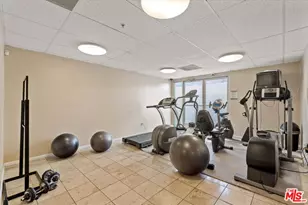 11124 Burbank Blvd, North Hollywood, CA 91601 - Photo 26