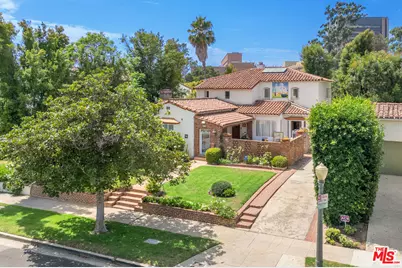 821 Malcolm Ave, Los Angeles, CA 90024 - Photo 1