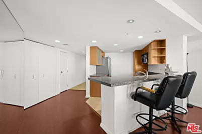 13700 Marina Pointe Dr #1007, Marina del Rey, CA 90292 - Photo 14