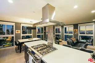 800 W 1st St, Los Angeles, CA 90012 - Photo 32