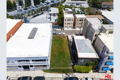1816 Pacific Ave, Venice, CA 90291 - Photo 12