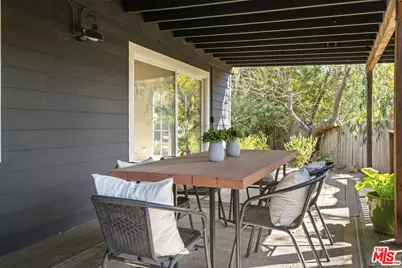 1128 Canyon Trl, Topanga, CA 90290 - Photo 22