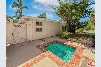 2123 Sycamore Canyon Rd, Santa Barbara, CA 93108 - Photo 52