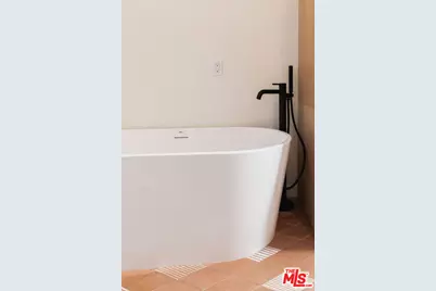 43 Paradise Cove Rd, Malibu, CA 90265 - Photo 6